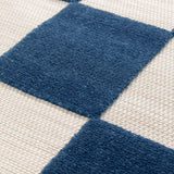 Alfombra de exterior geométrica azul en detalle Cuadros 23515 Atticgo