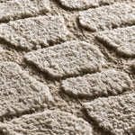 Detalle Alfombra de estilo escandinavo con relieve Juno 13 Piedra Atticgo