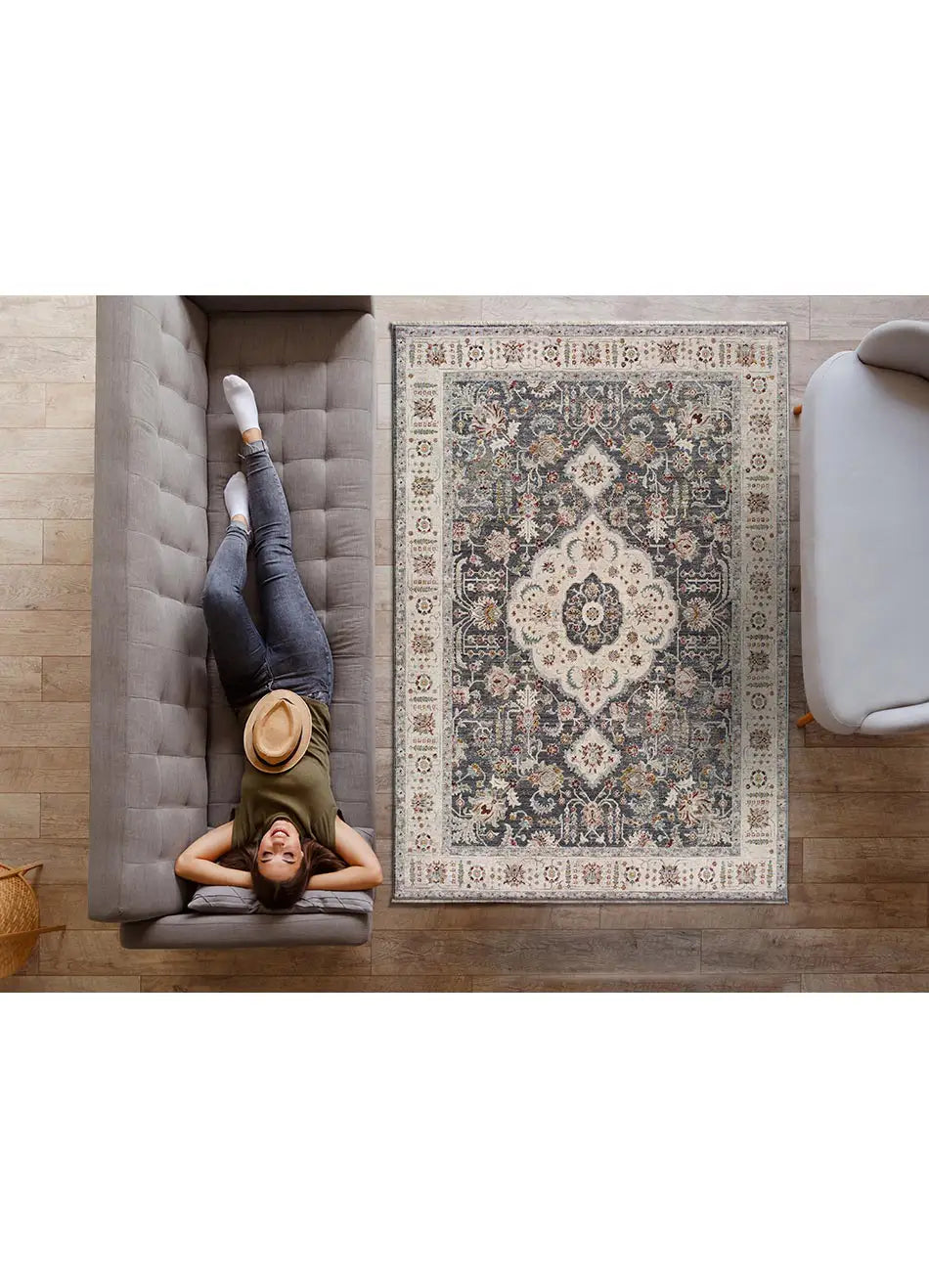 Alfombra ambiente vintage con flecos Keshan Gris 52013 Atticgo