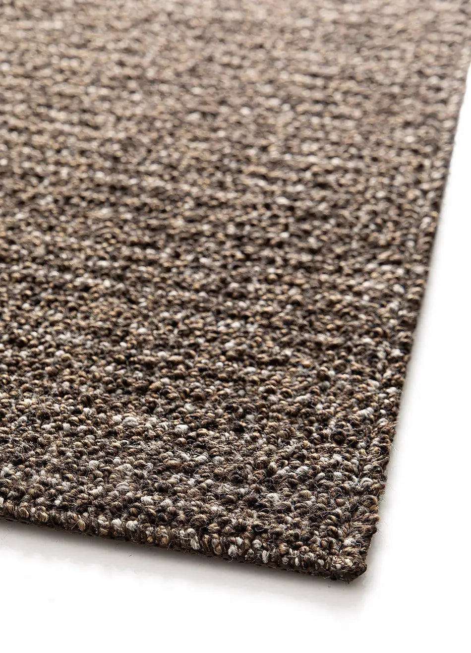 Alfombra lavable tejido en bucle Lumen Marrón esquina | Atticgo