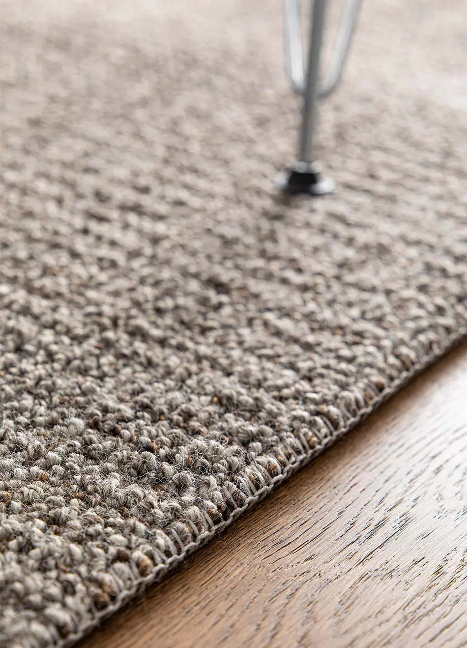 Alfombra lavable tejido en bucle Lumen Gris detalle | Atticgo