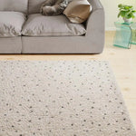 Alfombra shaggy salón crema con puntos negros Lush Dottie Atticgo