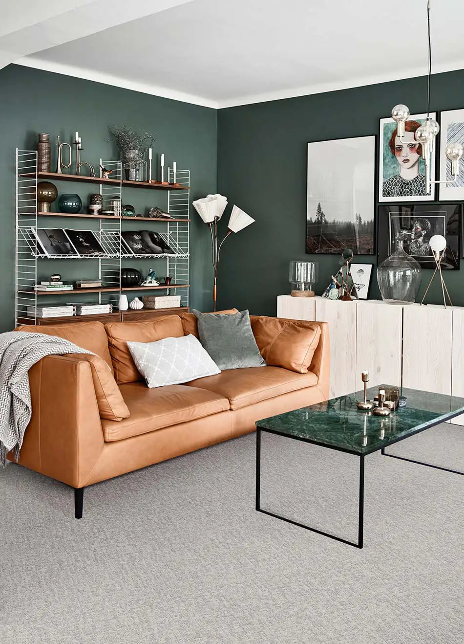 Alfombra a medida Miriade Liso Plata ambiente | Atticgo