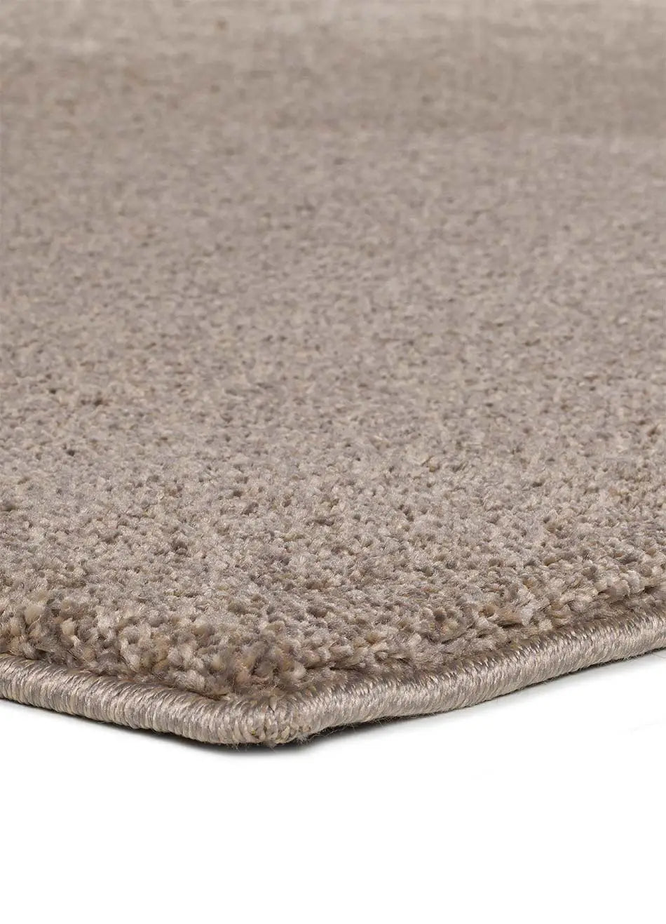 Alfombra a medida Montana Liso Beige esquina | Atticgo