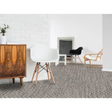 Alfombra a medida de exterior Natura 4027 Gris en salón | Atticgo