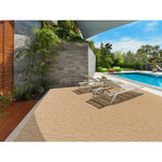 Alfombra a medida de exterior Natura 4501 Beige en terraza | Atticgo