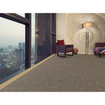 Alfombra a medida de exterior Natura 4508 Gris en salón | Atticgo