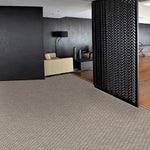 Alfombra a medida de exterior Natura 4508 Gris claro ambiente | Atticgo