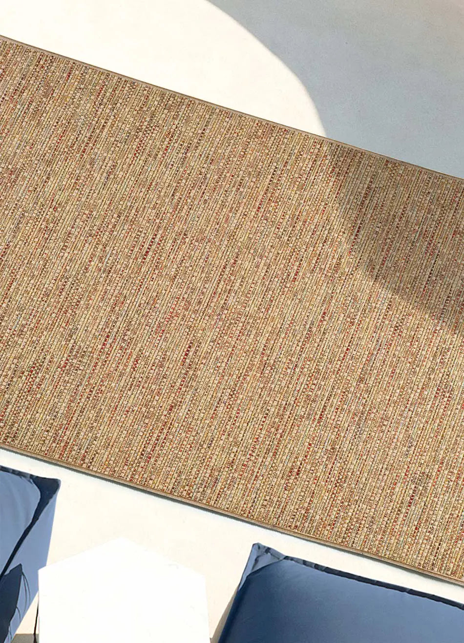 Alfombra a medida de exterior Rainbow 8201 Beige ambiente | Atticgo