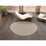 Alfombra a medida Ruta Liso Crema en el salón | Atticgo