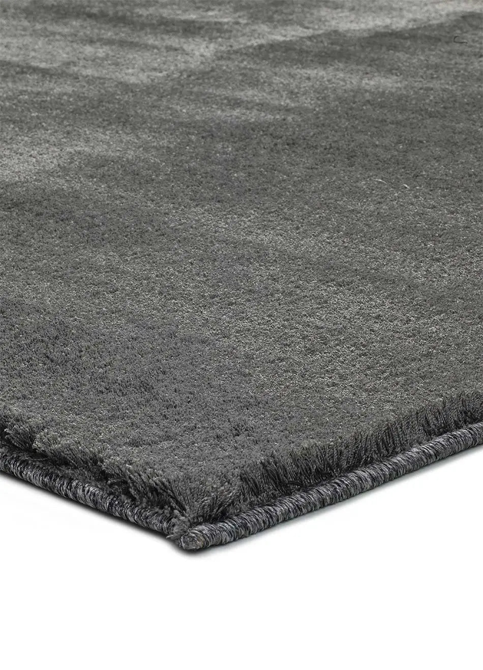 Alfombra a medida Silky Lush Liso Antracita esquina | Atticgo