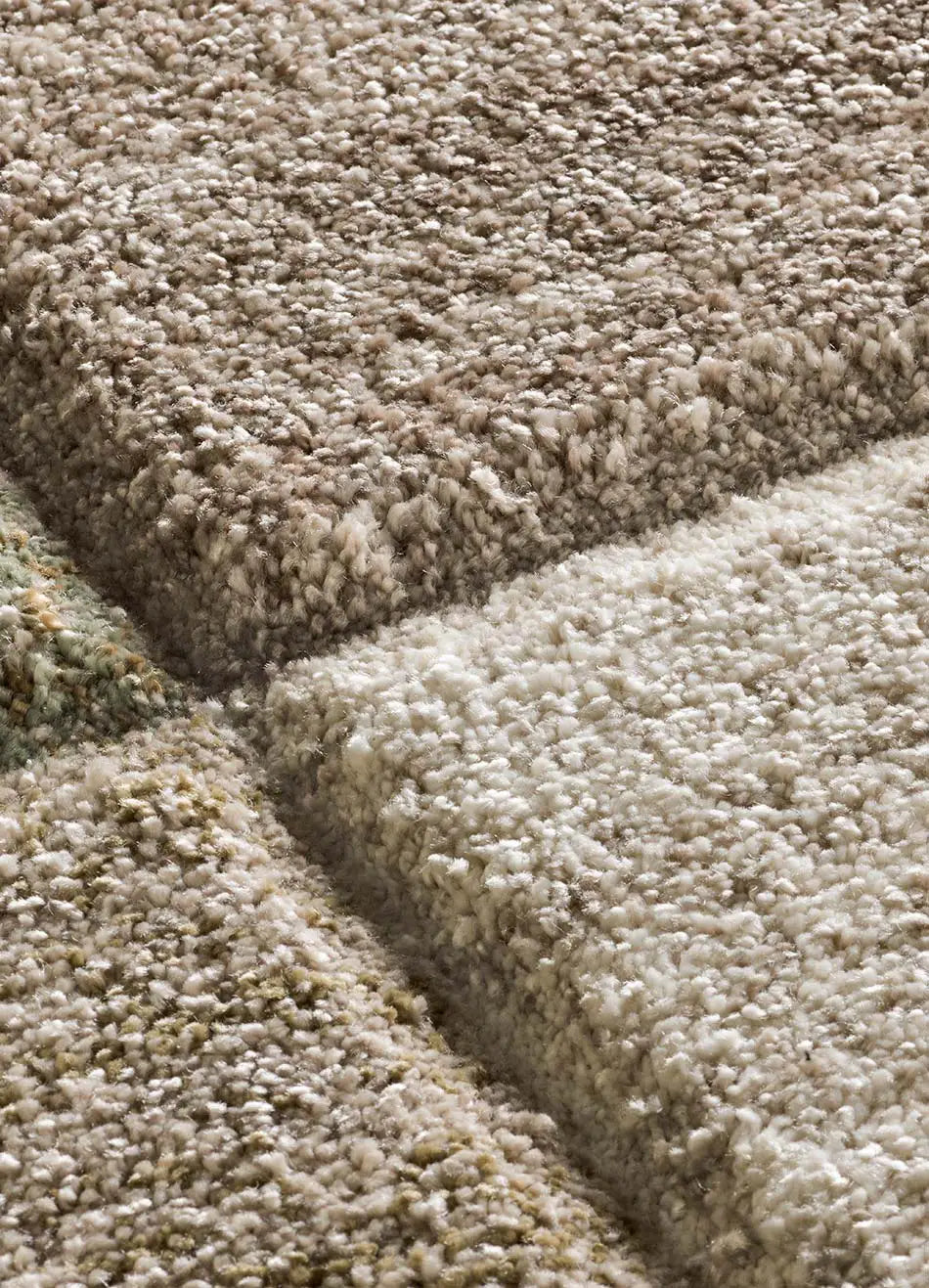 Alfombra geométrica beige y marrón detalle Teva 44003 Atticgo