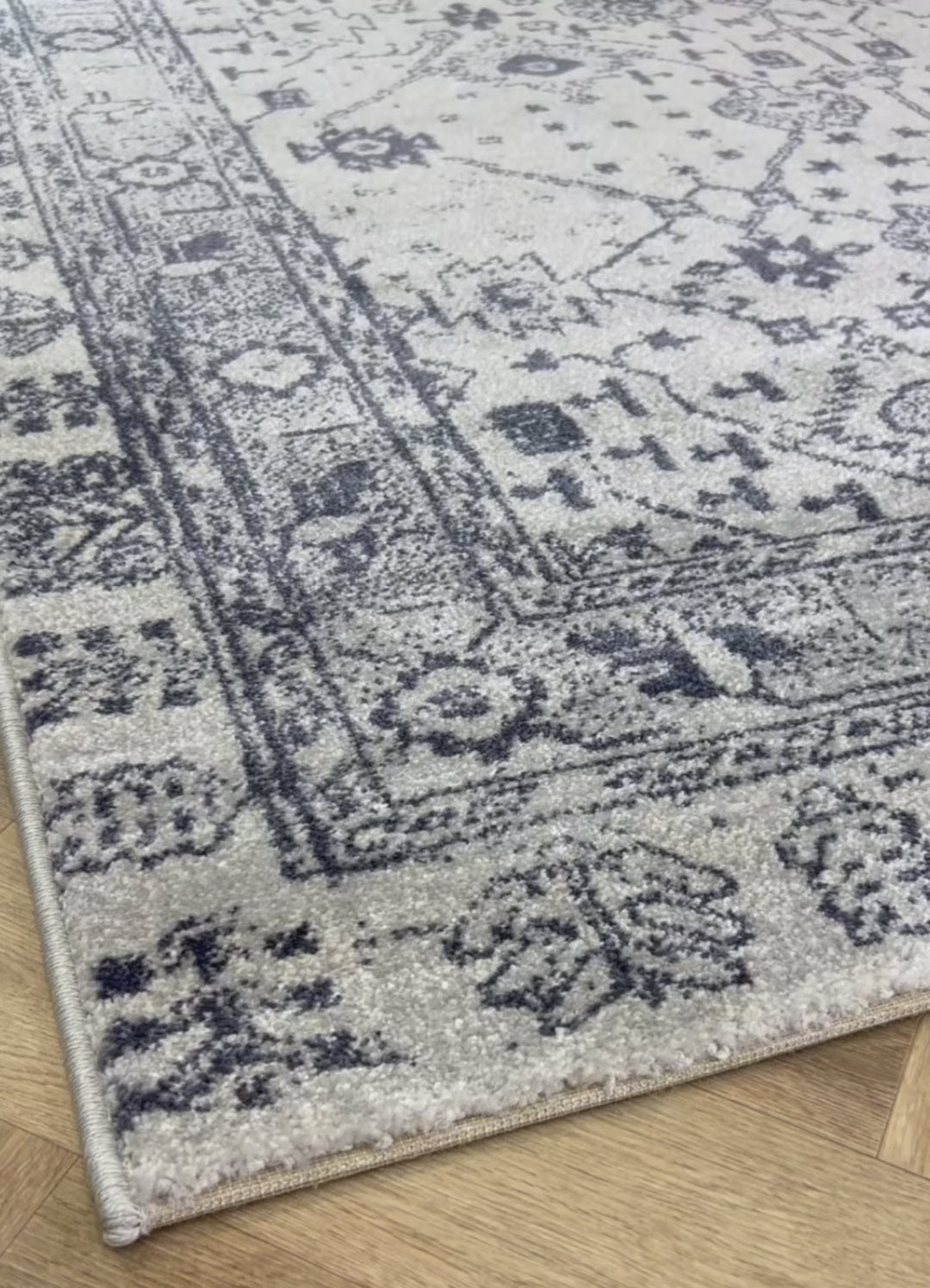 Alfombra hecha en España Atticgo